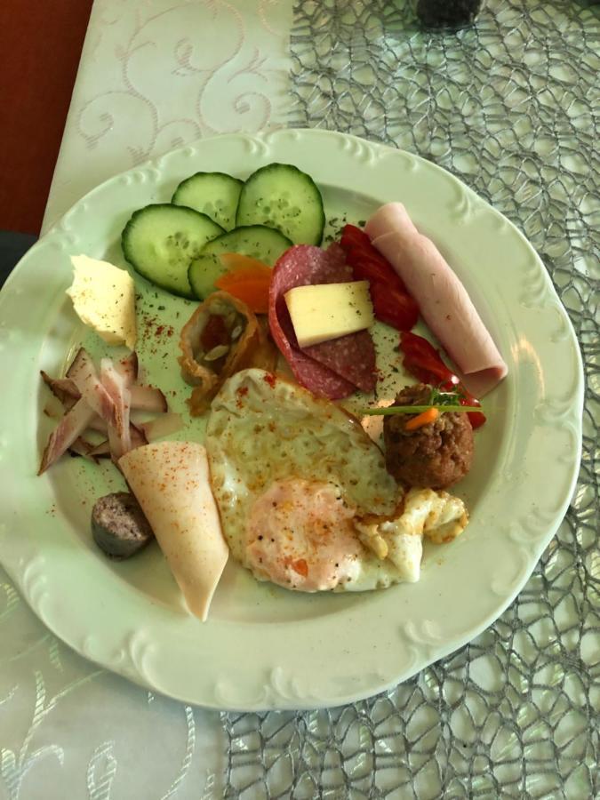 Pension Restaurant Ewald Bischofsheim an der Rhön Kültér fotó