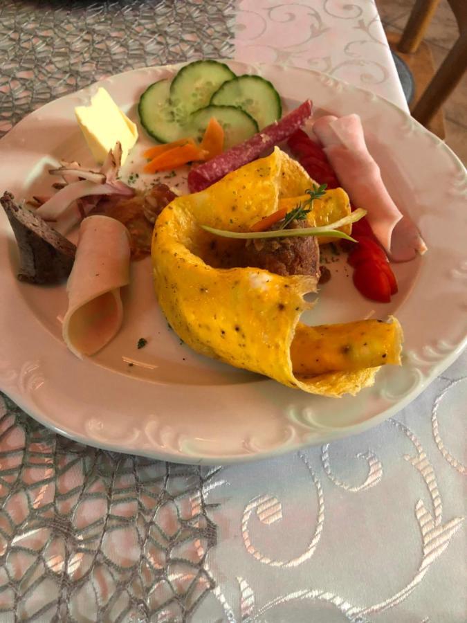 Pension Restaurant Ewald Bischofsheim an der Rhön Kültér fotó