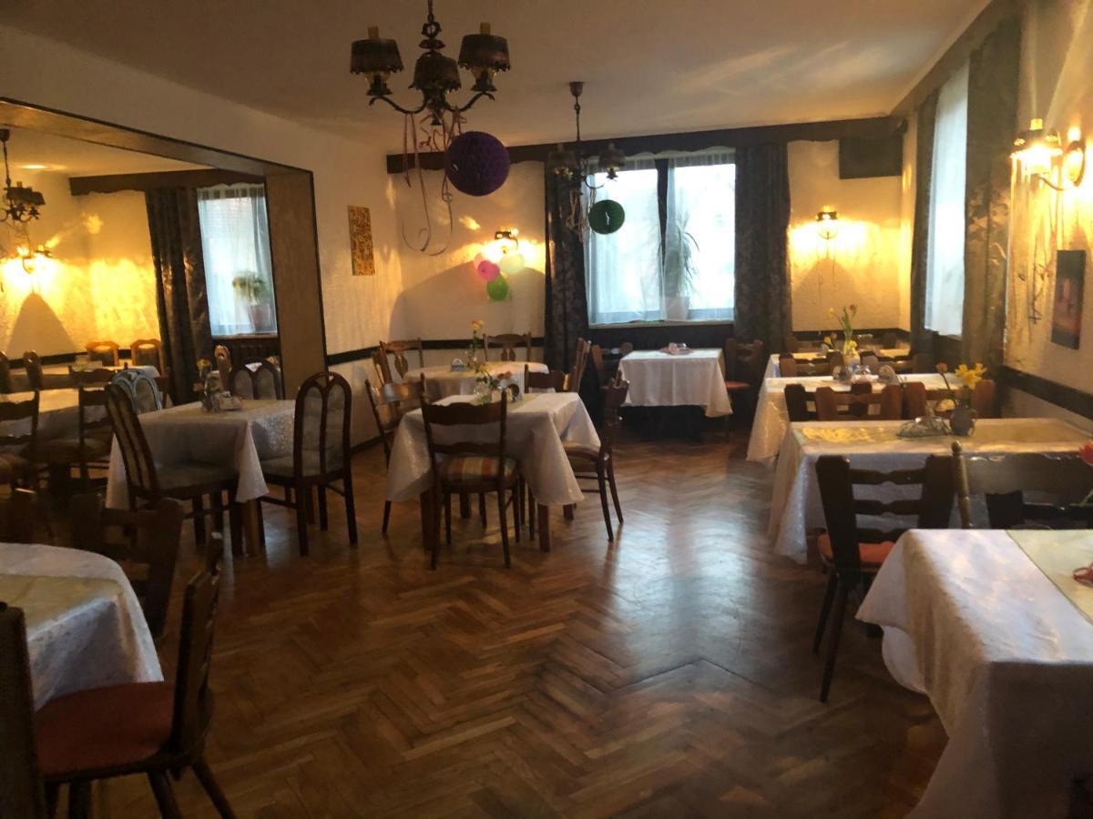 Pension Restaurant Ewald Bischofsheim an der Rhön Kültér fotó